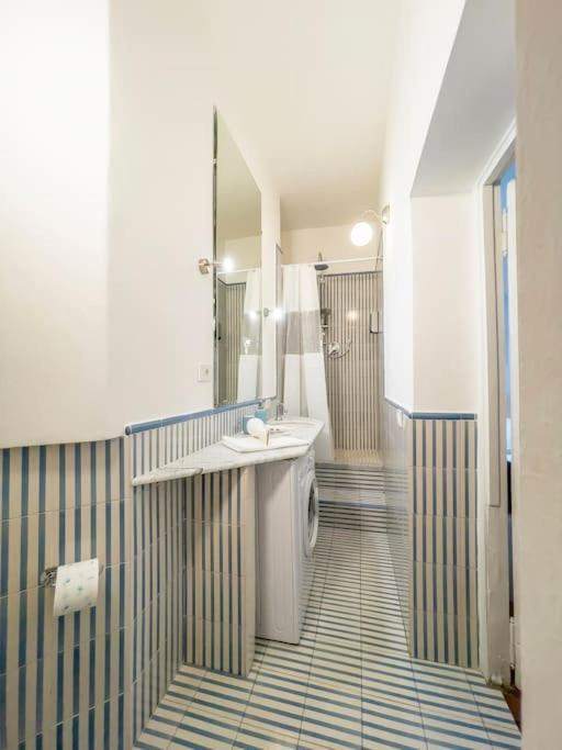 Ferienwohnung Trevi Domus Avignonesi Rom Exterior foto