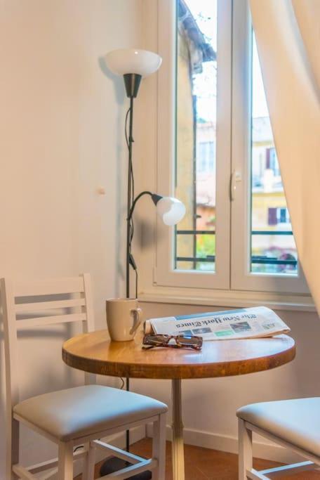 Ferienwohnung Trevi Domus Avignonesi Rom Exterior foto